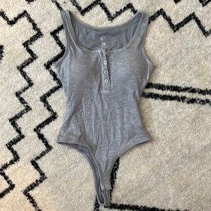 KLASSY NETWORK - grey henley tank bodysuit